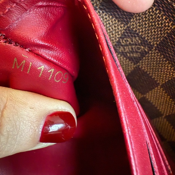 Louis Vuitton Portefeuille Croisette Damier Canvas/Leather Long Wallet - Picture 5 of 16